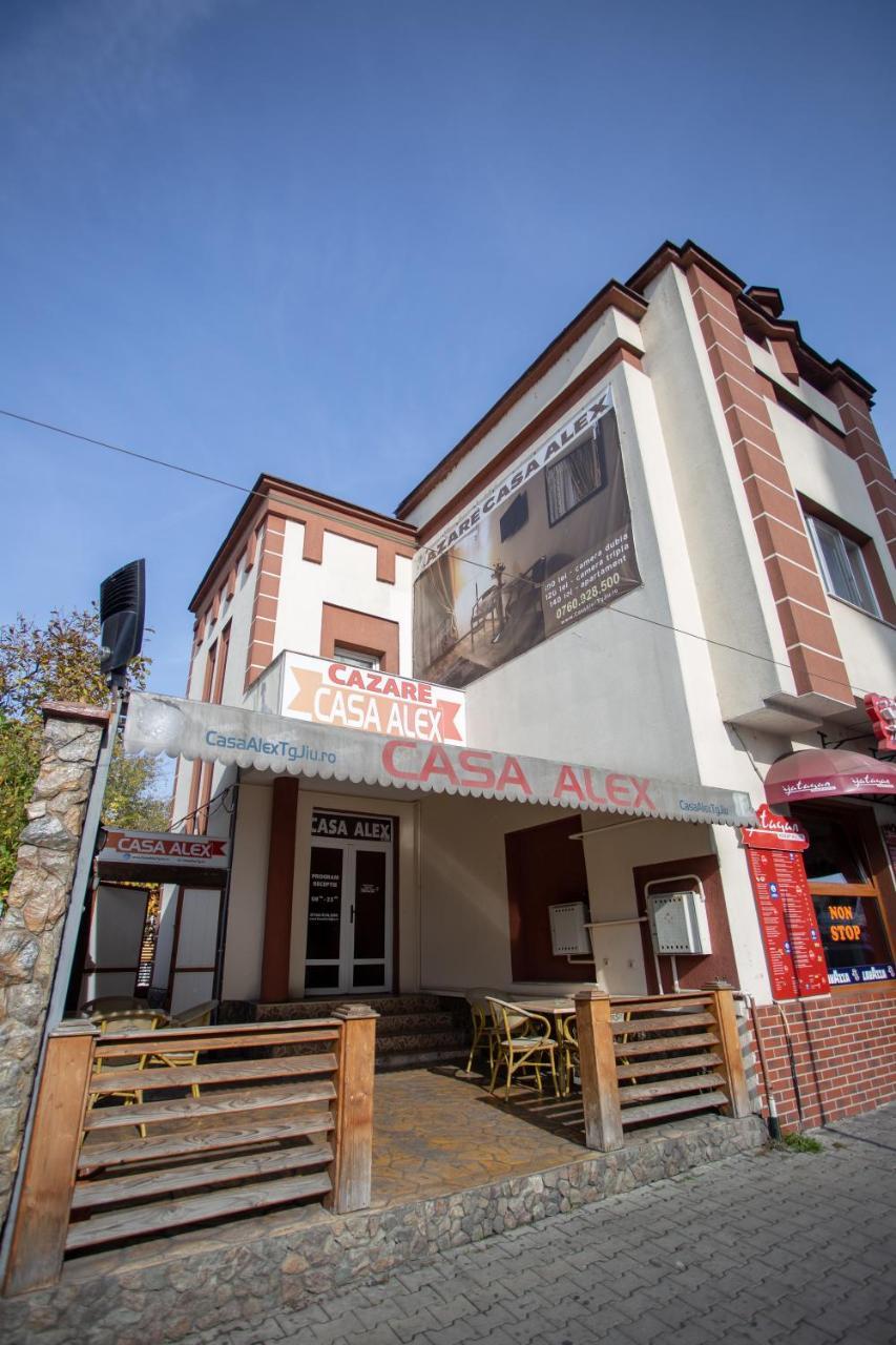 Hotel Casa Alex à Târgu Jiu Extérieur photo